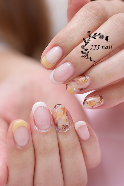 Chocolate-1.jpg - 唯美法式 French Nail