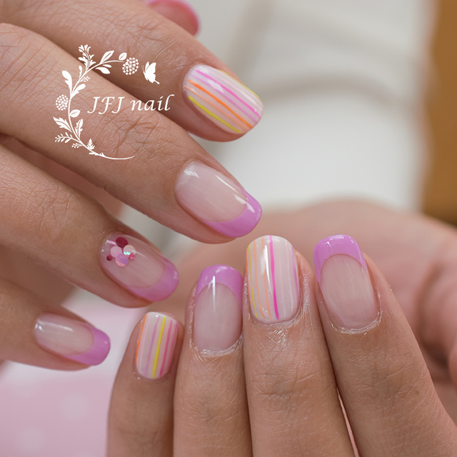 線線-1.jpg - 唯美法式 French Nail